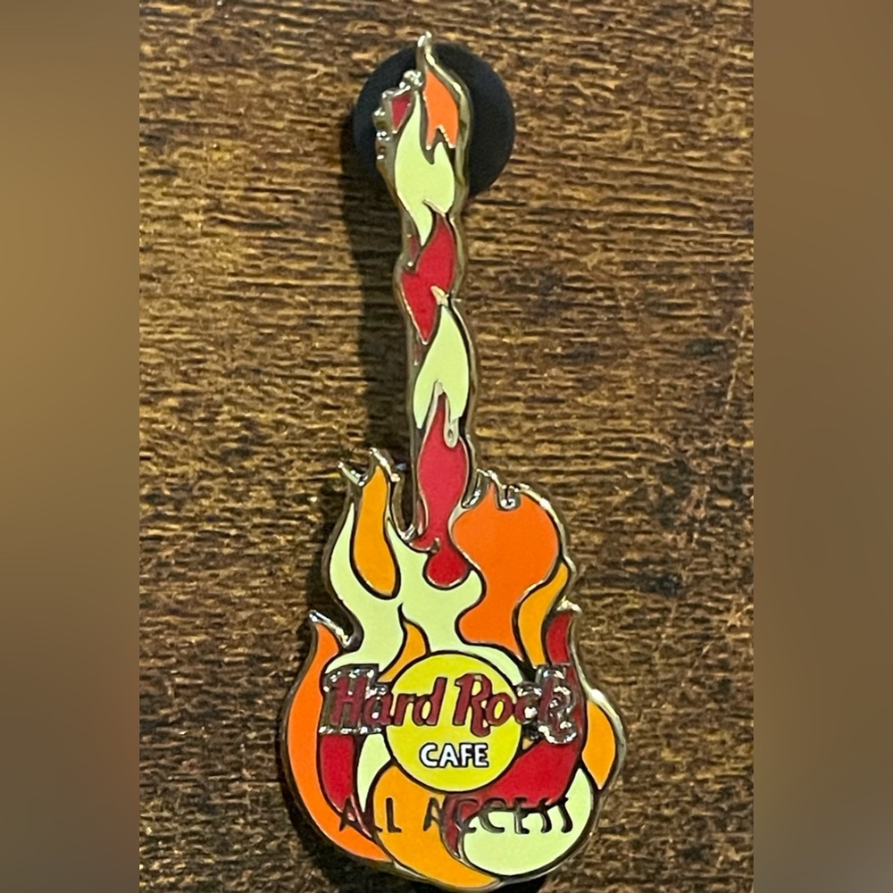 Vtg Hard Rock Pin Guitar Red Flames all access flame pin 2007